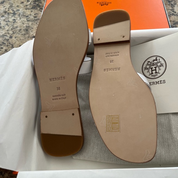 Hermes Oran Sandals. 38 - Picture 2 of 3